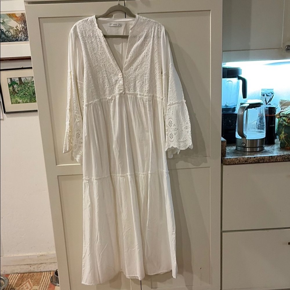 Subtle Luxury Boho White Cotton Eyelet Tiered Maxi Dress; XS/S NWT